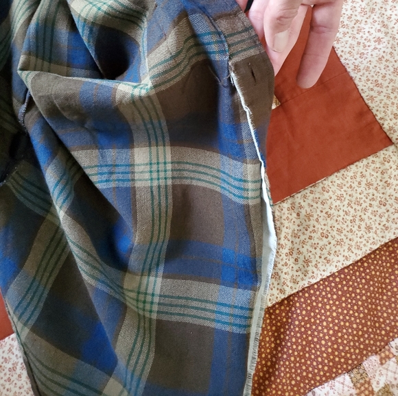 Vintage Acrylic Plaid Men's Long Sleeve Button Up. Jordan Christopher. Large. - Picture 7 of 12